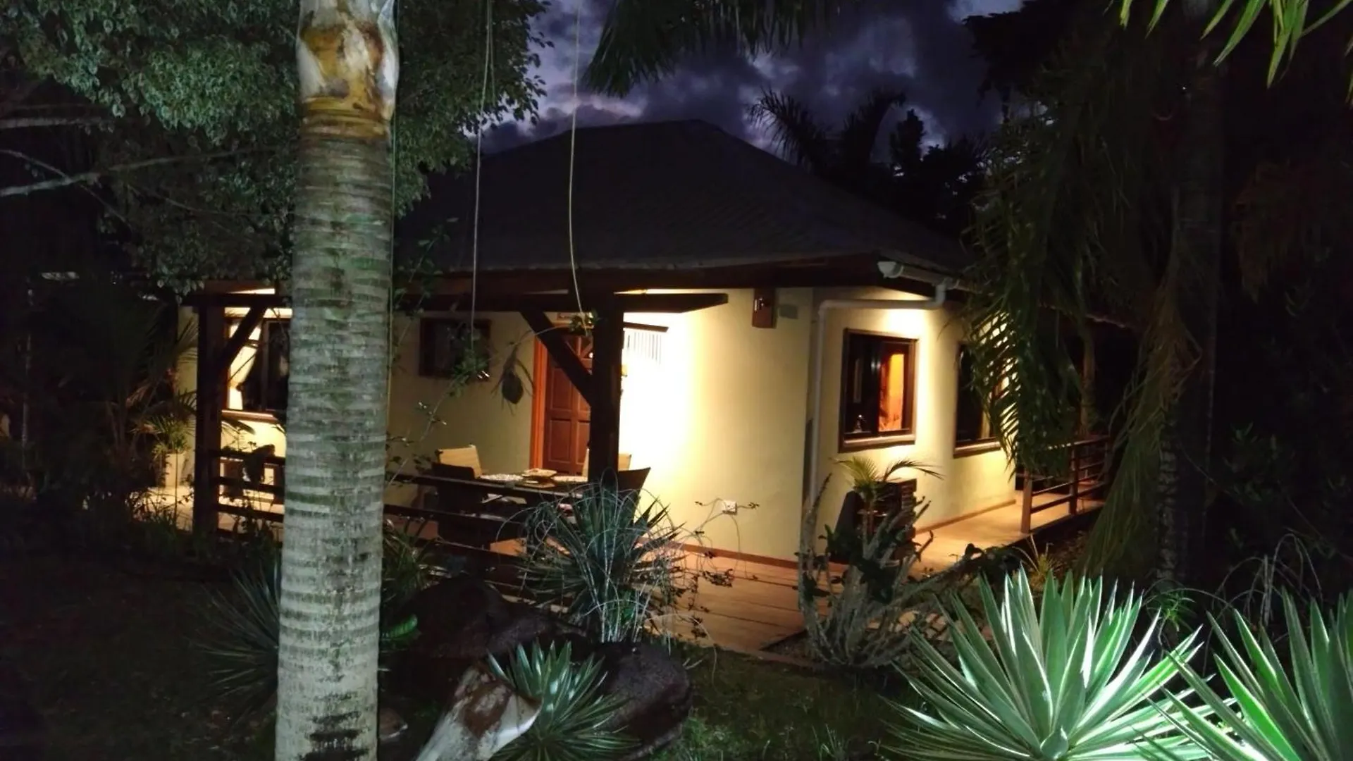 A Peace In Paradise Anse Royale Chalet