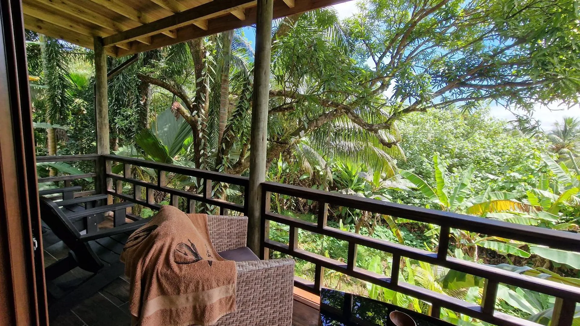 A Peace In Paradise Villa Anse Royale Chalet