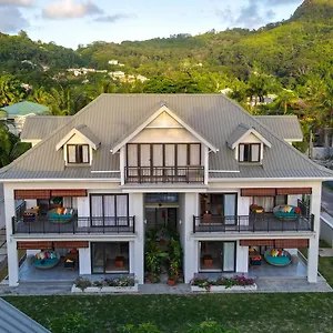 Nautilus Anse Royale
